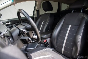 Ford Kuga 2.0 TDCi - 9