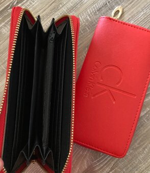 Dámske peňaženky - 9