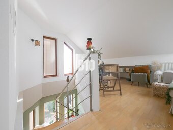 Tichá ulička - priestranný RD - krásny pozemok - 9