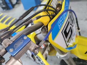 Suzuki RM-Z 450 vstrek - 9
