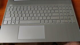 Laptop HP 15s-eq1615nc, strieborný - 9