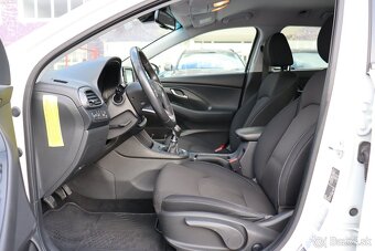 Hyundai i30 CW 1.6 CRDi 115 Comfort - 9