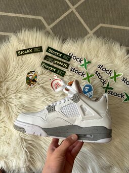 Jordan 4 - 9