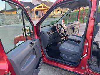 Ford Tourneo Connect 230 1.8TDCi,r.v.2010 - 9