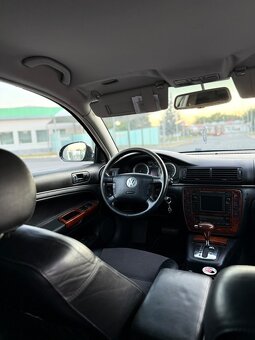 Volkswagen Passat 4.0 W8 - 9