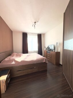 Krásny 4 izbový Bungalov s veľkým pozemkom - 9