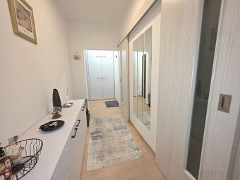 NA PREDAJ - 1 izbový byt pri Astorke, ulica Južná trieda - 9