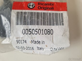 Doplnky Alfa Romeo 159 - 9