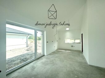PREDAJ, skolaudovaný 4-izbový rodinný dom, terénne úpravy v  - 9