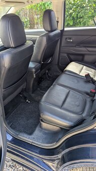Predám Mitsubishi Outlander 3 2013 2,2DI-D 110kW - 7 miestne - 9
