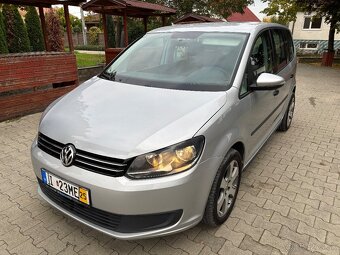 VOLKSWAGEN TOURAN 1.6TDI 77KW TREND 2012 - 9