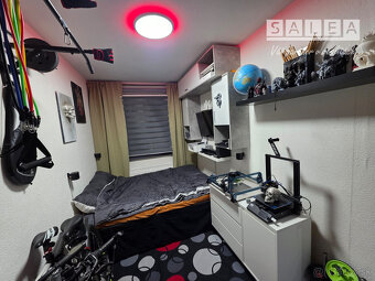 TURZOVKA 3-IZBOVÝ PRIESTRANNÝ BYT PRIAMO V CENTRE-ZARIADENÝ - 9