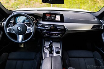 BMW 520d xDrive M Sport / TOP STAV / Virtuálny kokpit / - 9