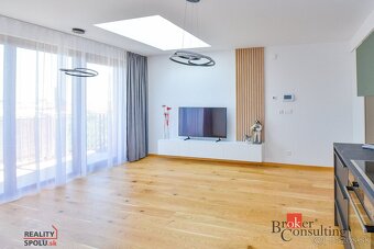 Na predaj: Moderný 2-izbový byt v srdci Bratislavy 7 poshod - 9