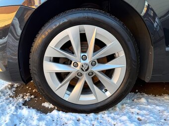Škoda Octavia Combi 2.0 TDI Style - 9