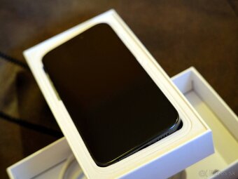 Apple iPhone 15 PRO 256 GB Titanium Black 12/2023 - 9