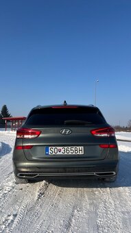 Hyundai i30 CW 1.5i CVVT DPI Play - 9