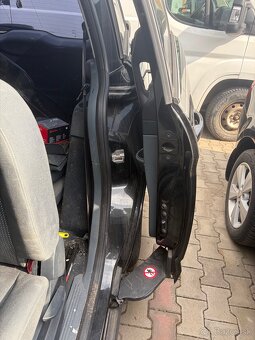 Rozpredam Ford Cmax - 9