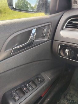 Škoda Superb 1.6 TDI Facelift Panorama - 9