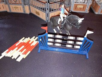 Schleich kone, zvierata, ohrady, boxy, auto, prives - 9