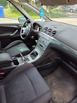 FORD S-MAX 2.0 103kW - 9