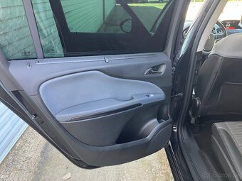Opel Zafira Tourer 1.4 Turbo ECOTEC 140k, 7 mieste AUTOMAT - 9