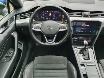 VW Passat B8 GTE Variant 1.4TSI 160kW DSG - záruka Autodraft - 9