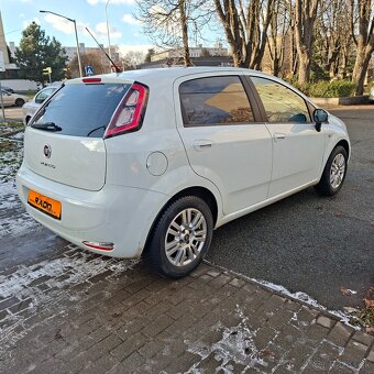 Fiat Grande Punto 1.4 8v Lounge - 9