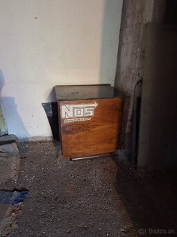 Predam kuchinsku skrinku a sufle knlhovnu perinak - 9