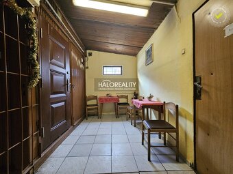 HALO reality - Predaj, pozemok 551 m2 Tisovec, a prevádzka - 9