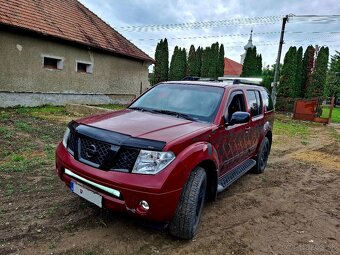 Nissan Pathfinder 2006 ŤAŽNÉ 7 MIESTNÉ - 9