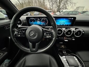Predám Mercedes-Benz CLA 180 (r. 2019), 100 kW, benzín, auto - 9