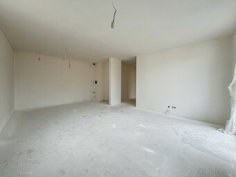 Byty na Hornej - 3-izbový byt v centre Banskej Bystrice na - 9