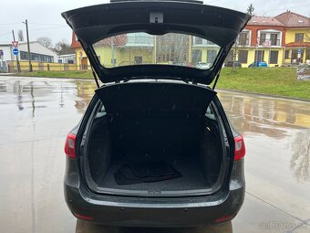 Seat Ibiza Combi nafta 1.2 TDi 55kw 139 000 km 2010 - 9
