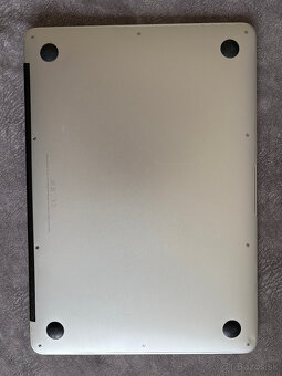 Macbook Air 13" Early 2015 - 9