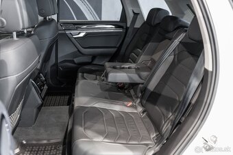 Volkswagen Touareg 3.0 V6 TDI SCR 4Motion Tiptronic - 9