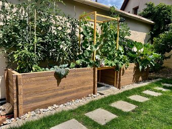 Betónový vyvýšený záhon - 9