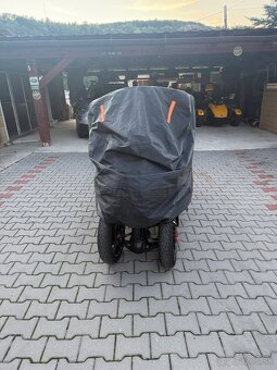 Peugeot METROPOLIS SW 400 - 9