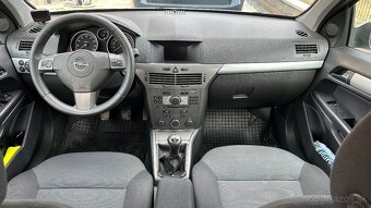 Opel Astra H Caravan 1.4 66kw - 9