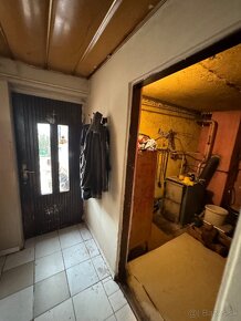 Vinica r dom. 69900€. Dohoda ista - 9