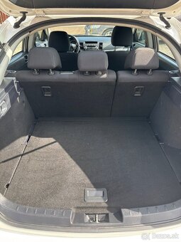 Mitsubishi Lancer 1,5 - 9