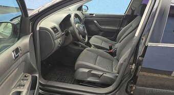 Volkswagen Golf V 1.9TDI - 9
