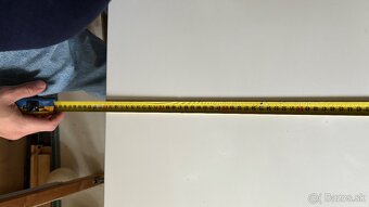 Malý biely jedálenský stôl 20€ - 9