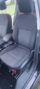 Opel Zafira Tourer - 9