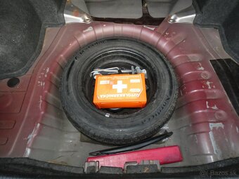 Nissan Almera - 9
