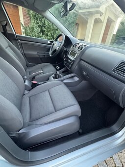 Volkswagen Golf 5 2006 1.9TDI - 9