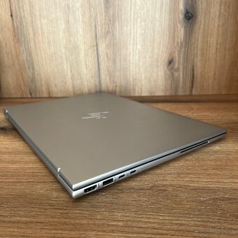 HP EliteBook 860 G10 TOUCH/ +záruka - 9
