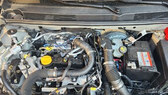 Predám Dacia Sandero 1.0 T, r..v 2025 - 9