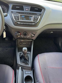 Hyundai i20 1.2i 16V Classic len s 73000 km - 9