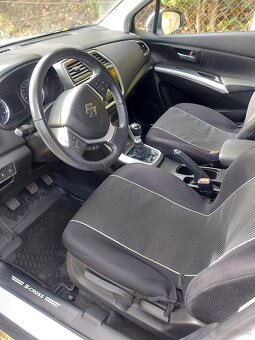 Suzuki SX4 S-Cross Hatchback 103kw MT6 - 9